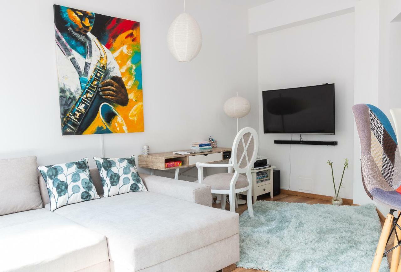 Cozy Flat In The Heart Of The City Oradea Exterior foto